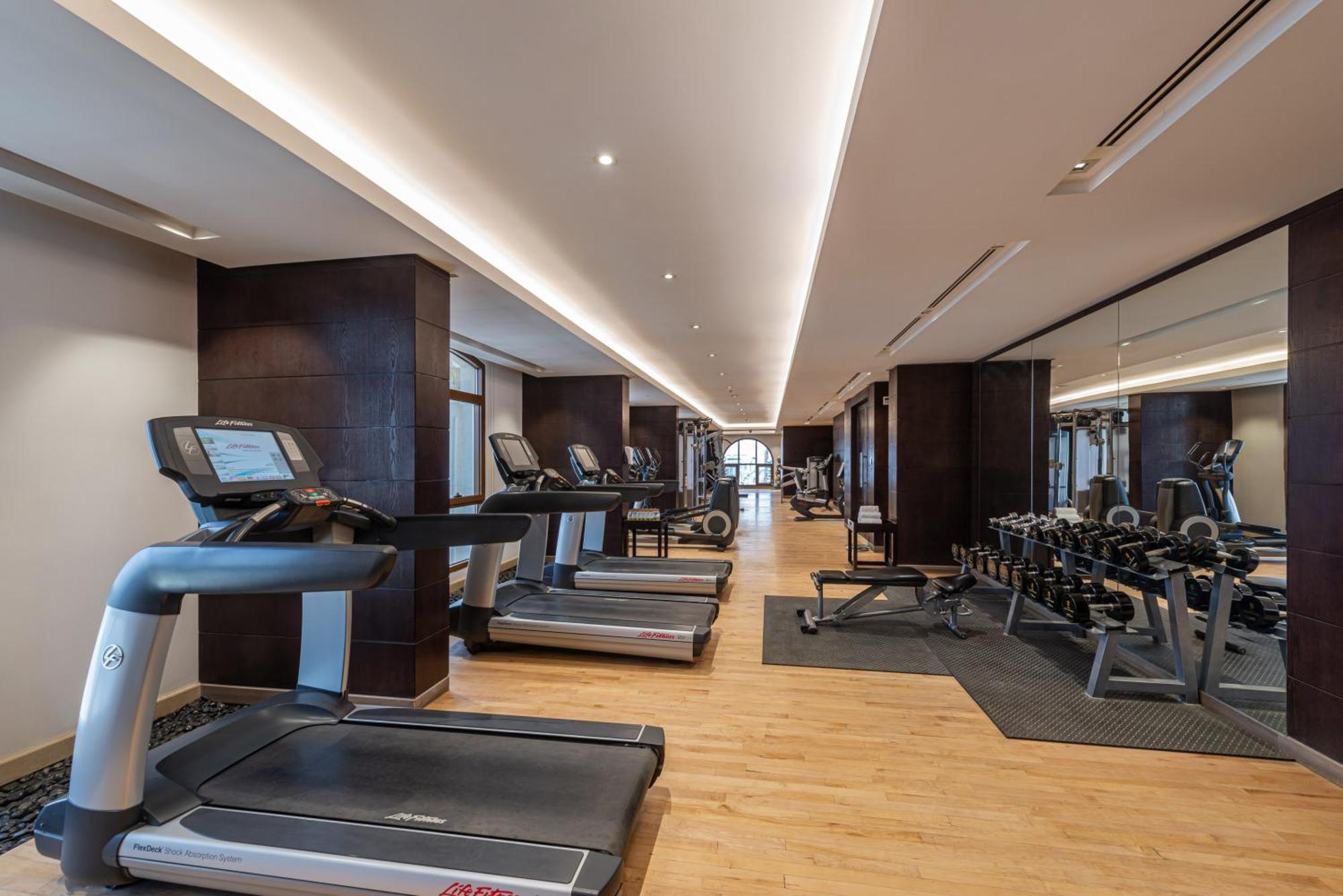 Narcissus Riyadh Hotel & Spa מראה חיצוני תמונה The gym at the hotel